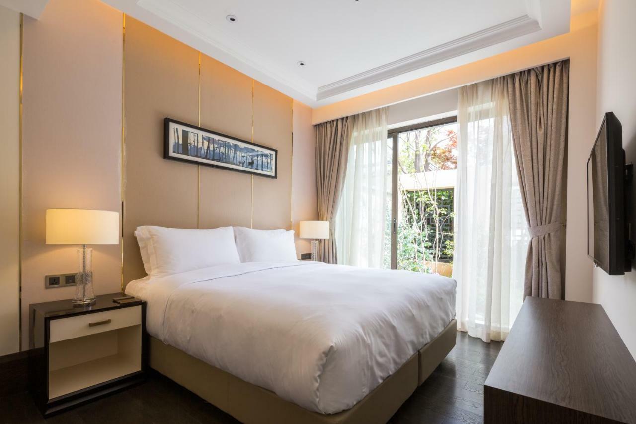 Howard Johnson Jinlin Plaza Lijiang Lijiang  Exterior photo